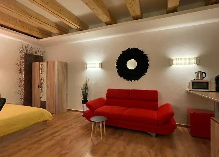 New Workspace Savoya9 Self Check In Old Center Apartman *